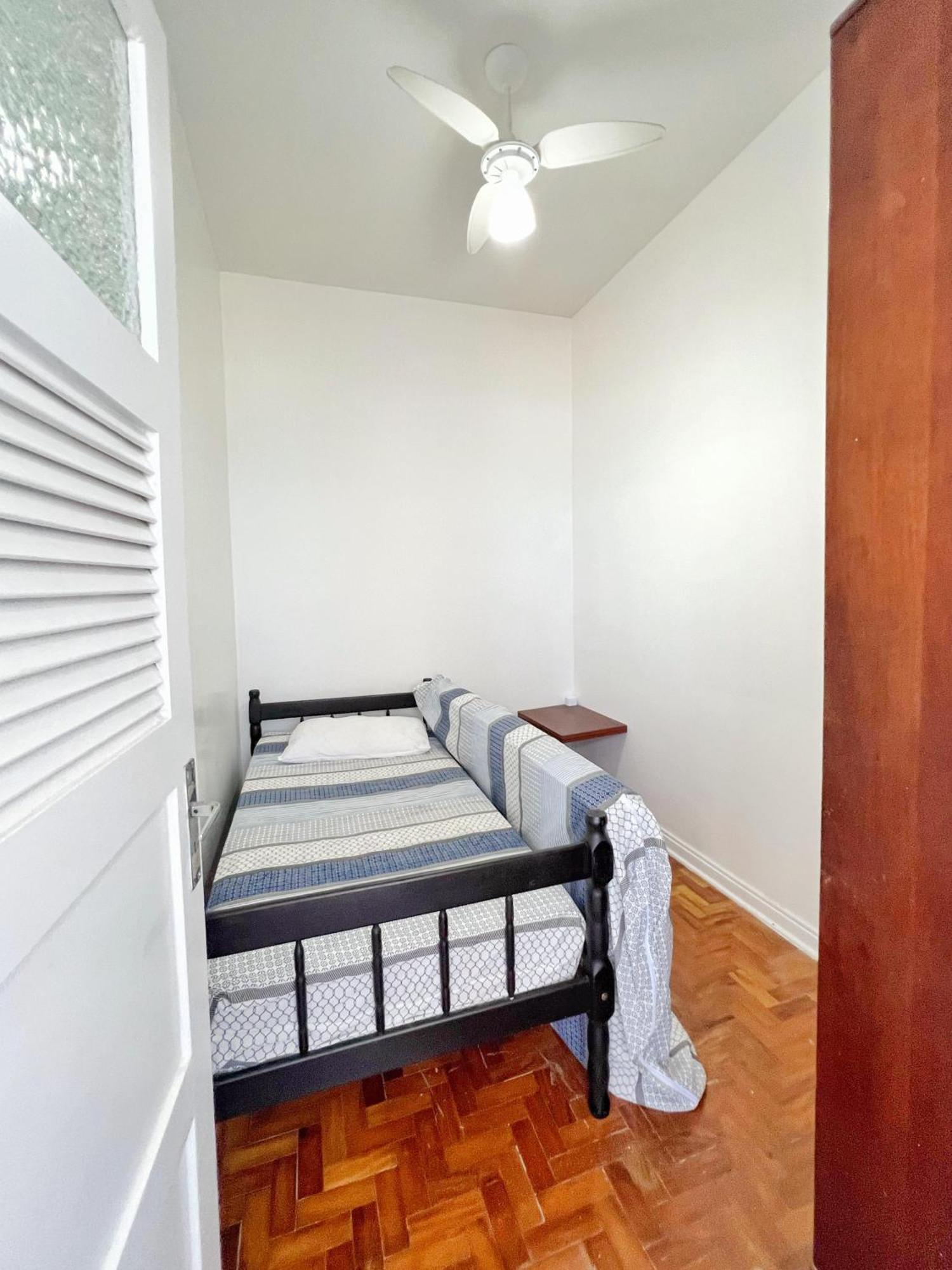 Apartamento 4 Quartos, 3 Banheiros, Vista Para O Mar Pitangueiras, Sacada, 1 Vaga De Garagem, Apenas 50 Metros Do Mar Guaruja Luaran gambar